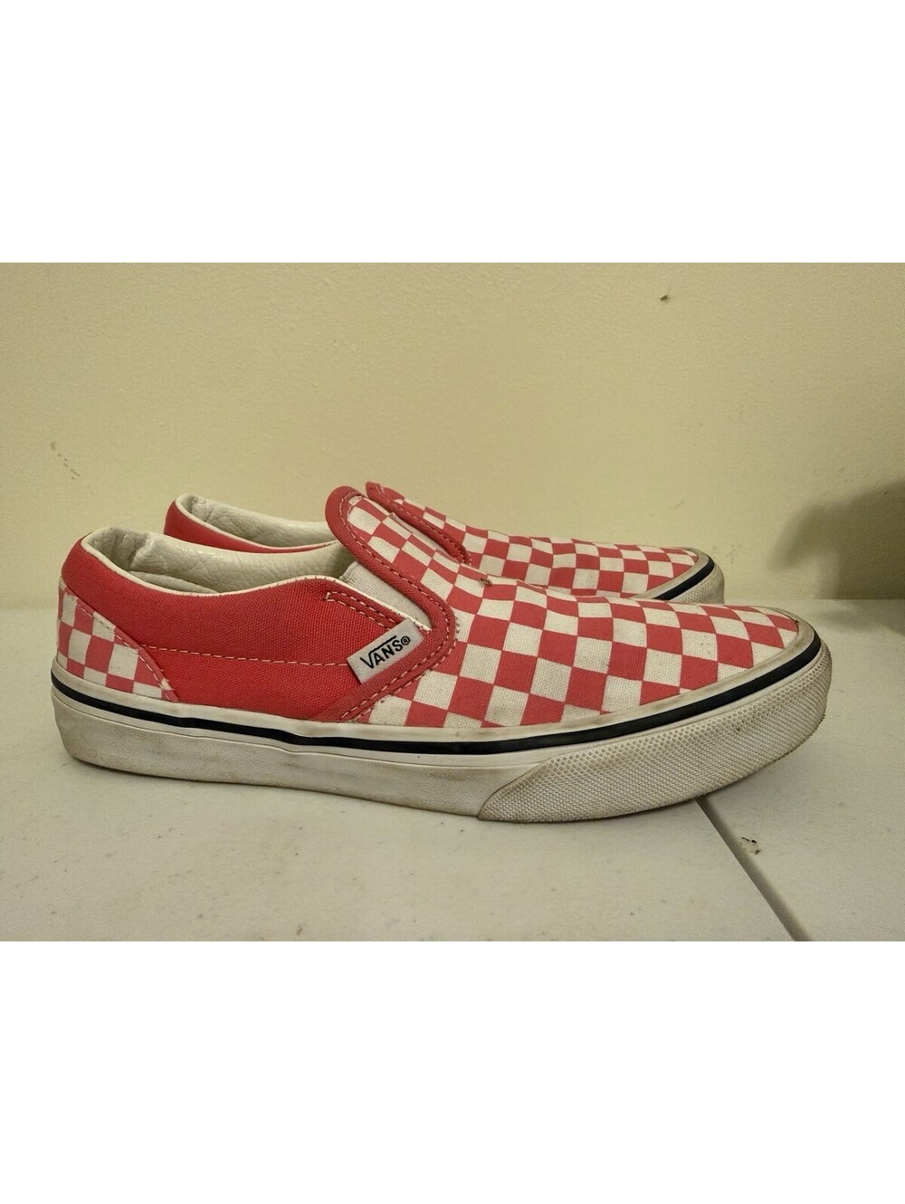 VANS plaid pink size 5.5 juniors sneakers shoes